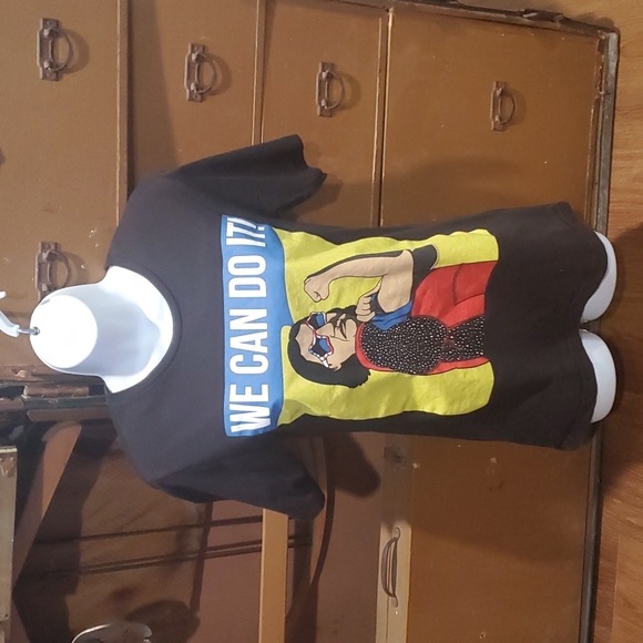 DAVID DOBRIK tshirt.    #4980 - Picture 2 of 6